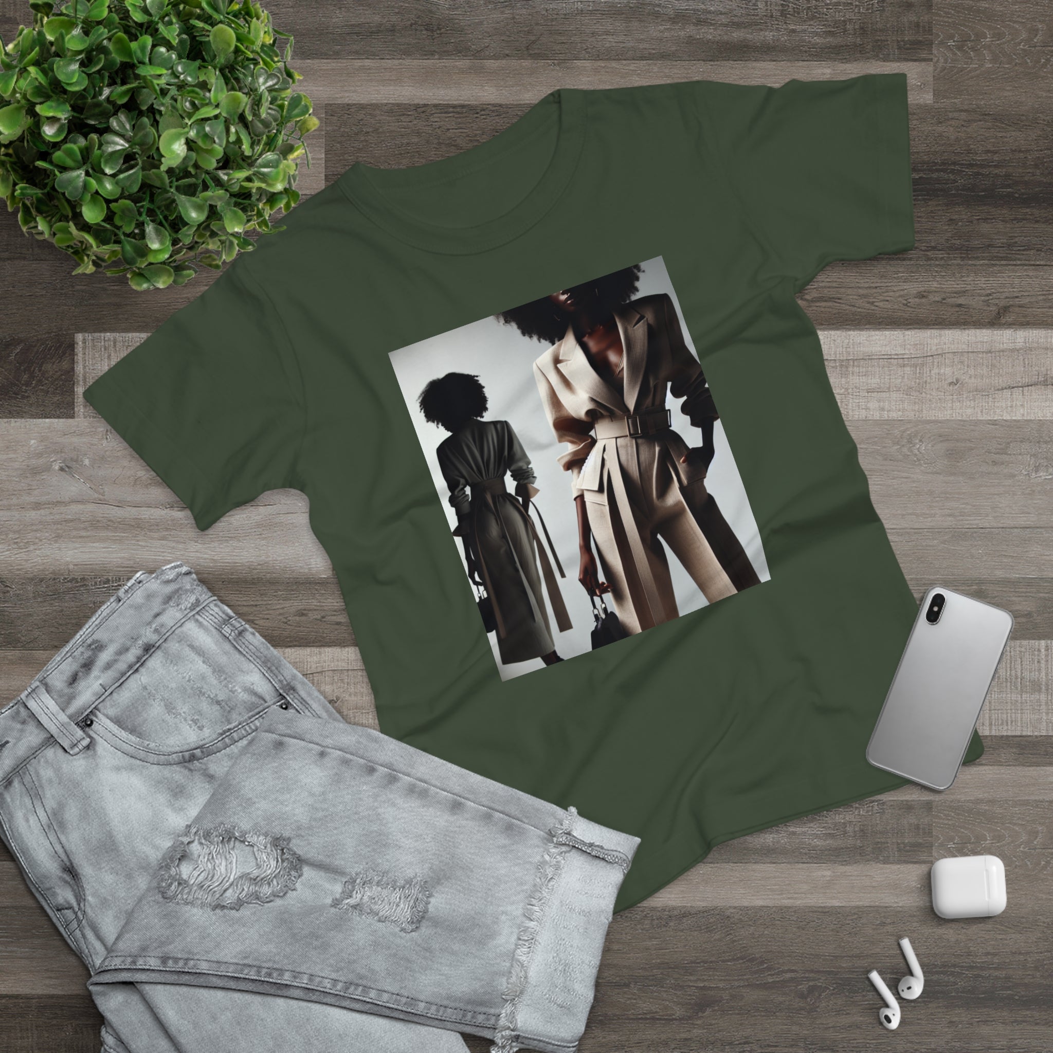 BELLA Pretty Doll World Boss T-shirt with colorful print on a white cotton tee, casual and stylish for everyday wear