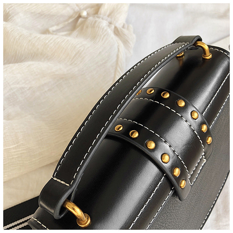 Lion Head Crossbody Bag