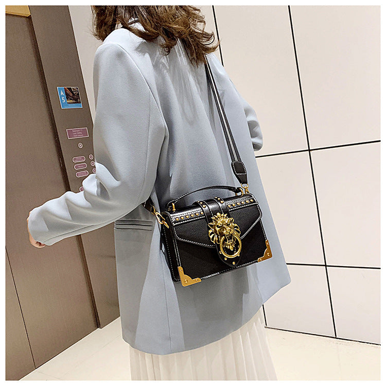 Lion Head Crossbody Bag