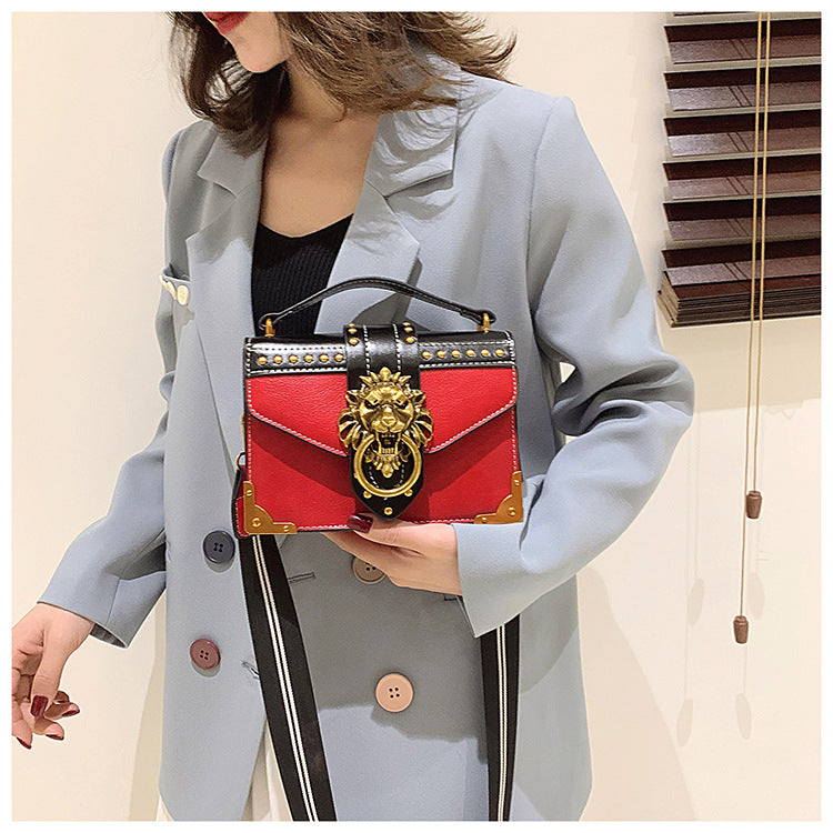 Lion Head Crossbody Bag