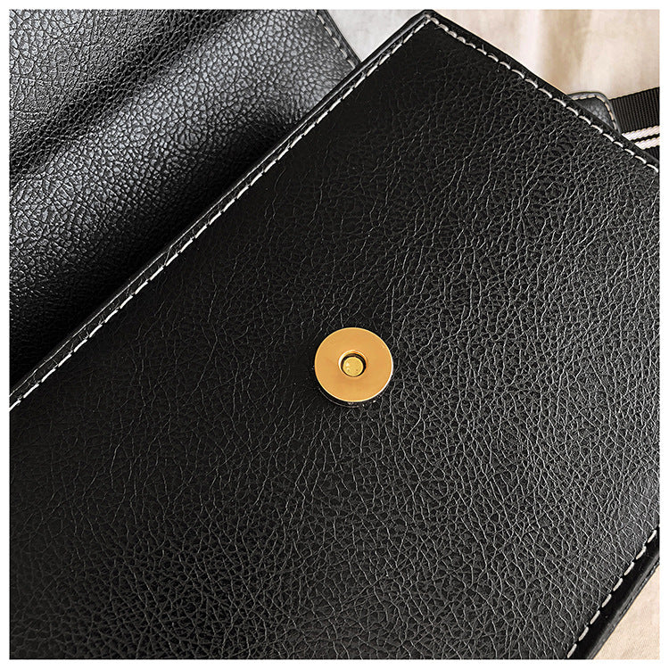 Lion Head Crossbody Bag