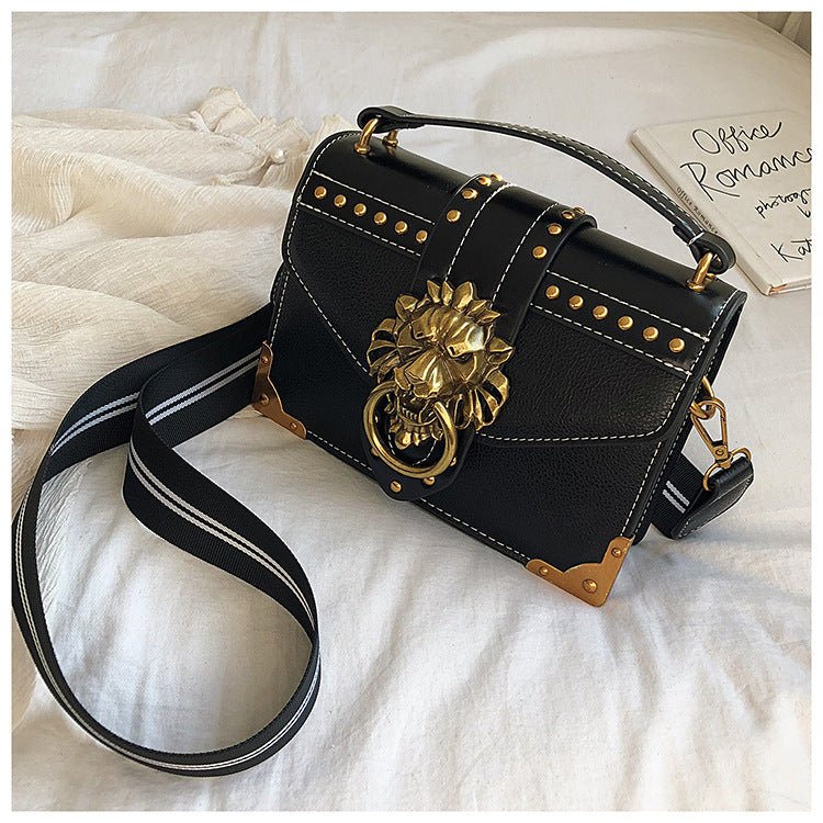 Lion Head Crossbody Bag