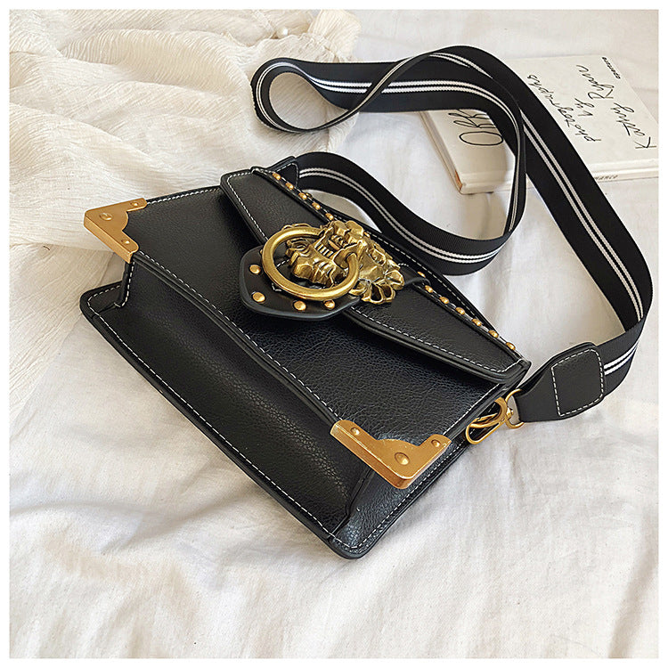 Lion Head Crossbody Bag