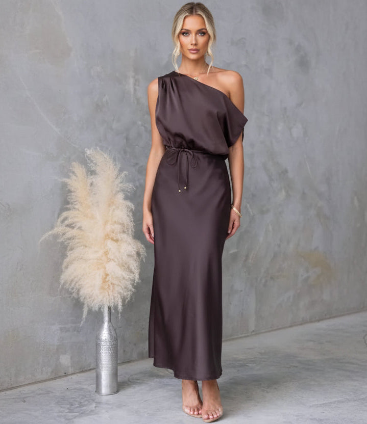 2b9779e6-2550-4dfb-92a9-9bbe64e7bd25-Max