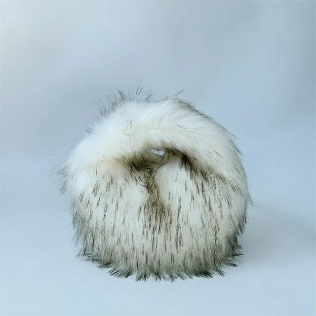 Round Fluffy Clutch
