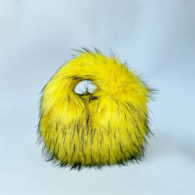 Round Fluffy Clutch