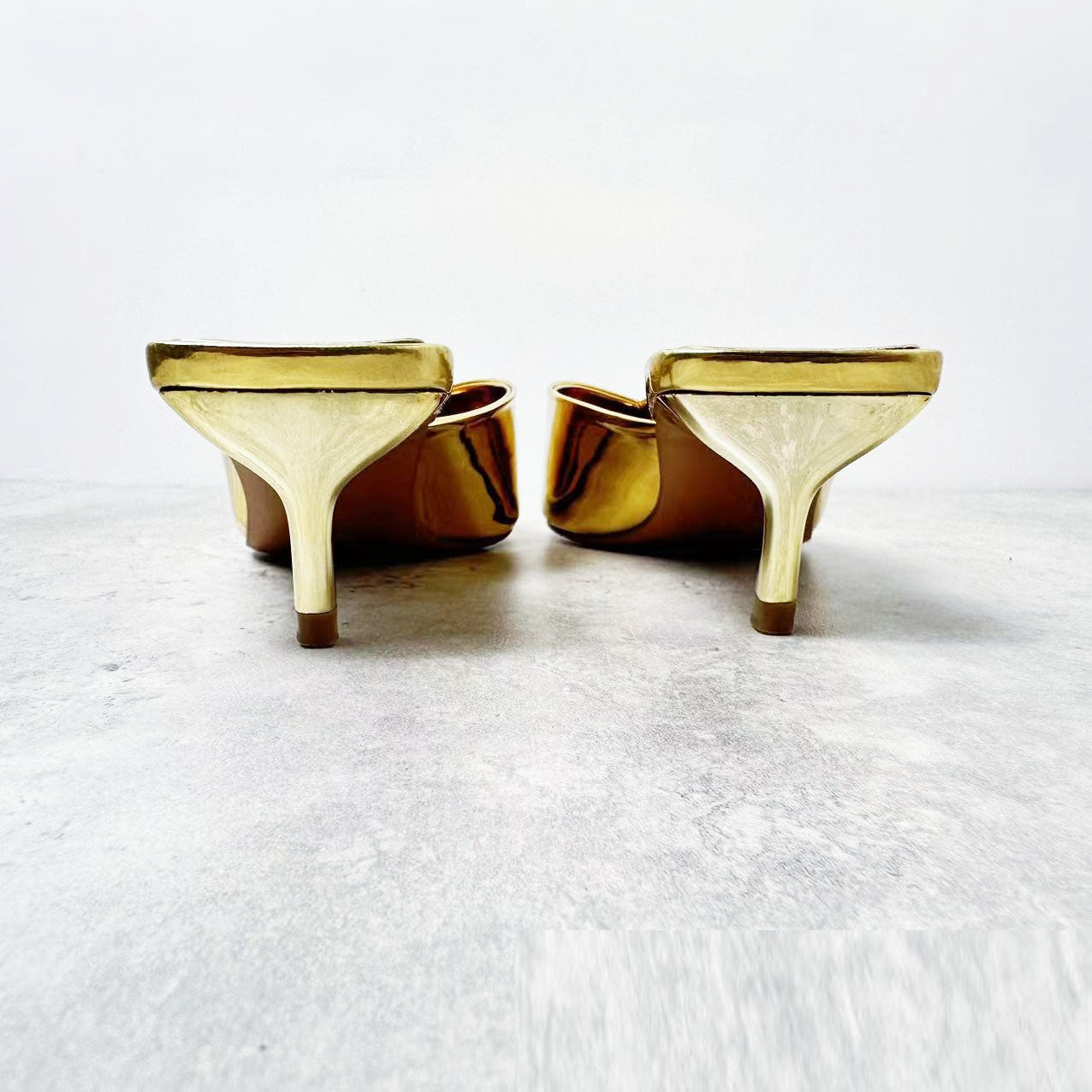 Golden metallic Slides