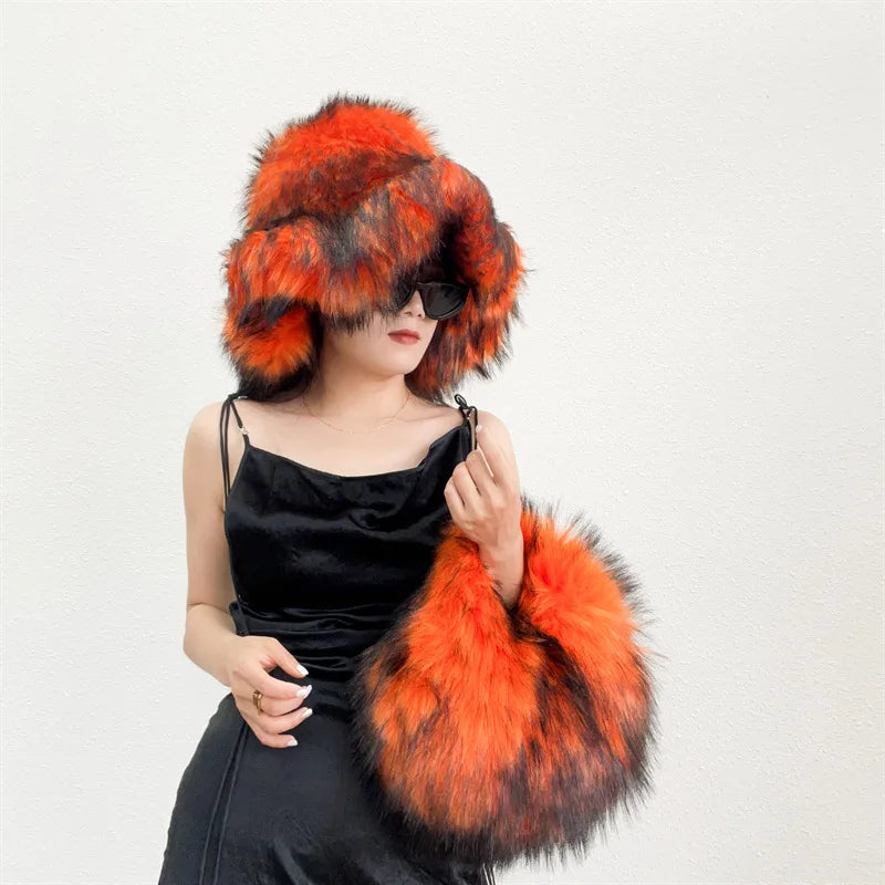 Round Fluffy Clutch