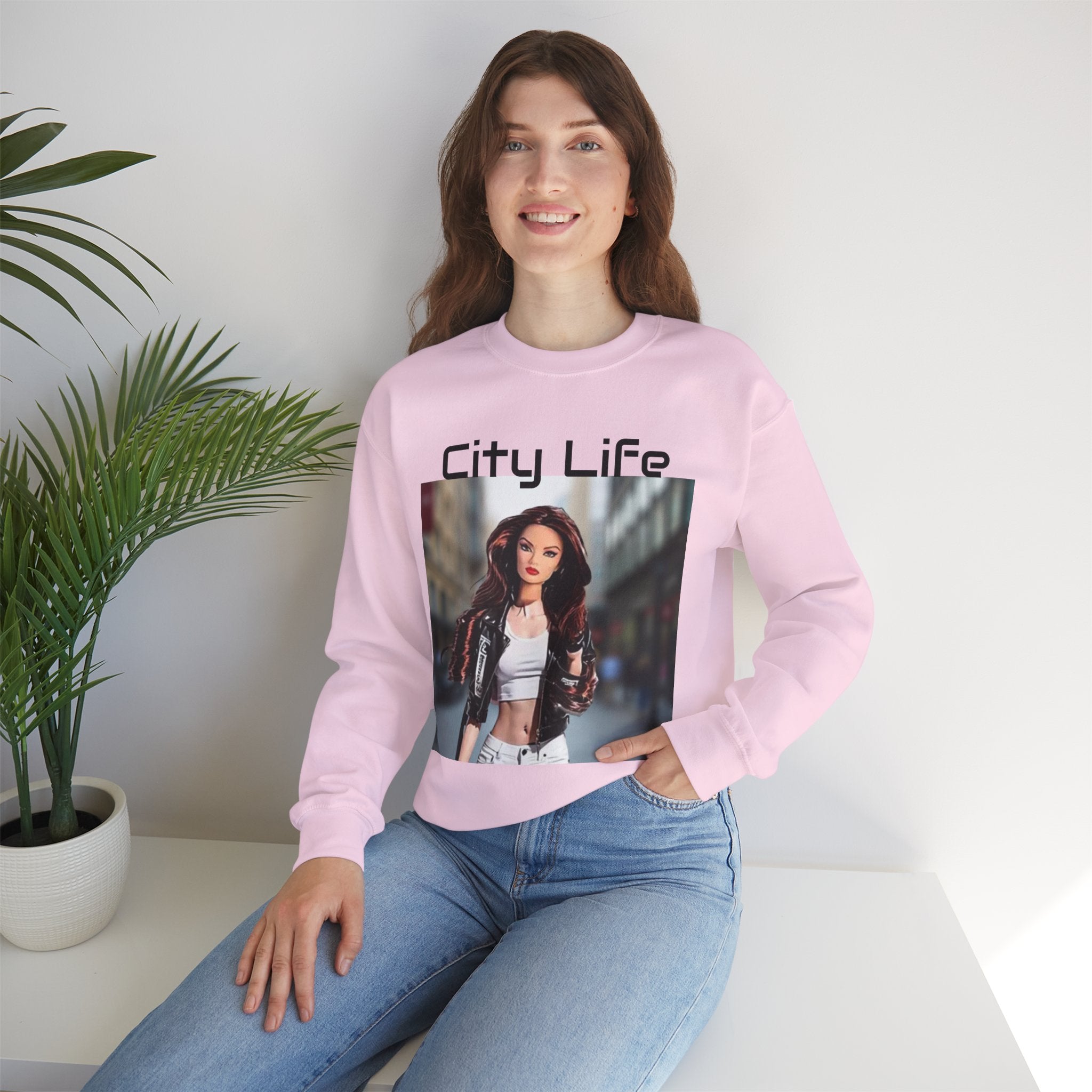 City Life Graphic Sweatshirt, Pretty doll world