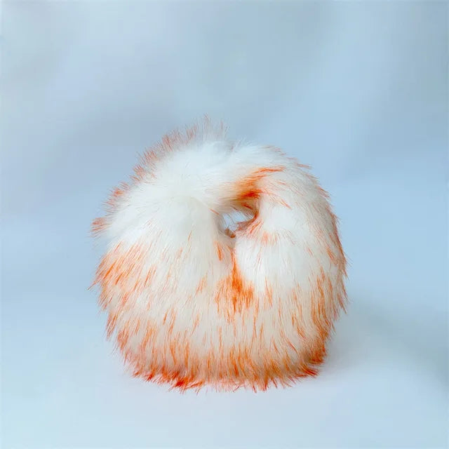 Round Fluffy Clutch