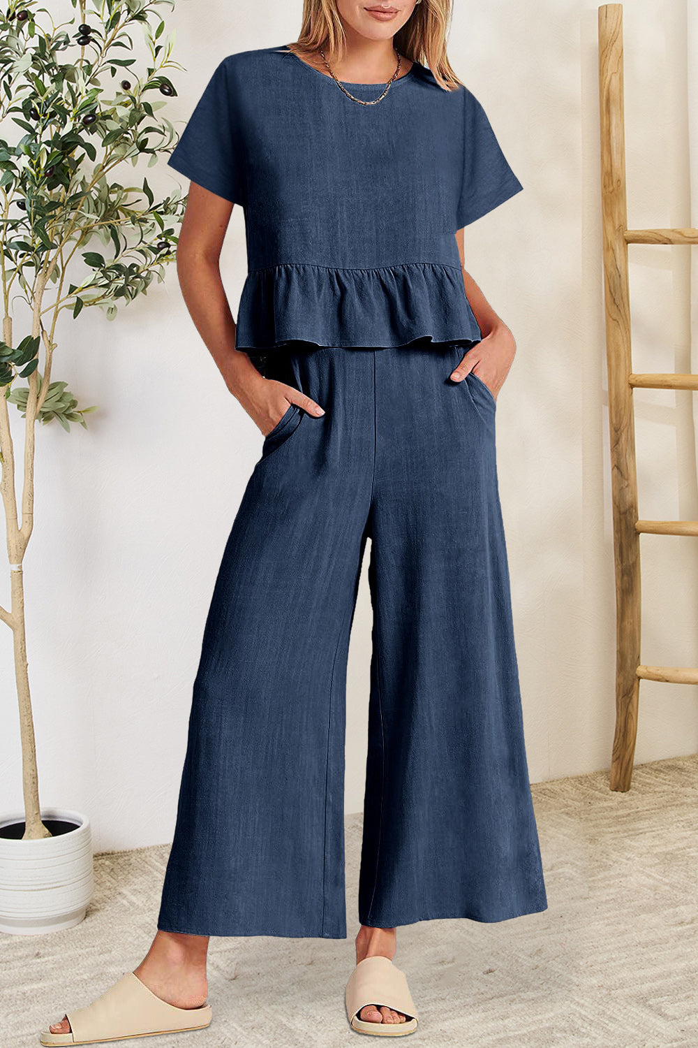 BELLA trendsi peplum round neck short sleeve top and matching pants set, stylish and comfortable casual wear.