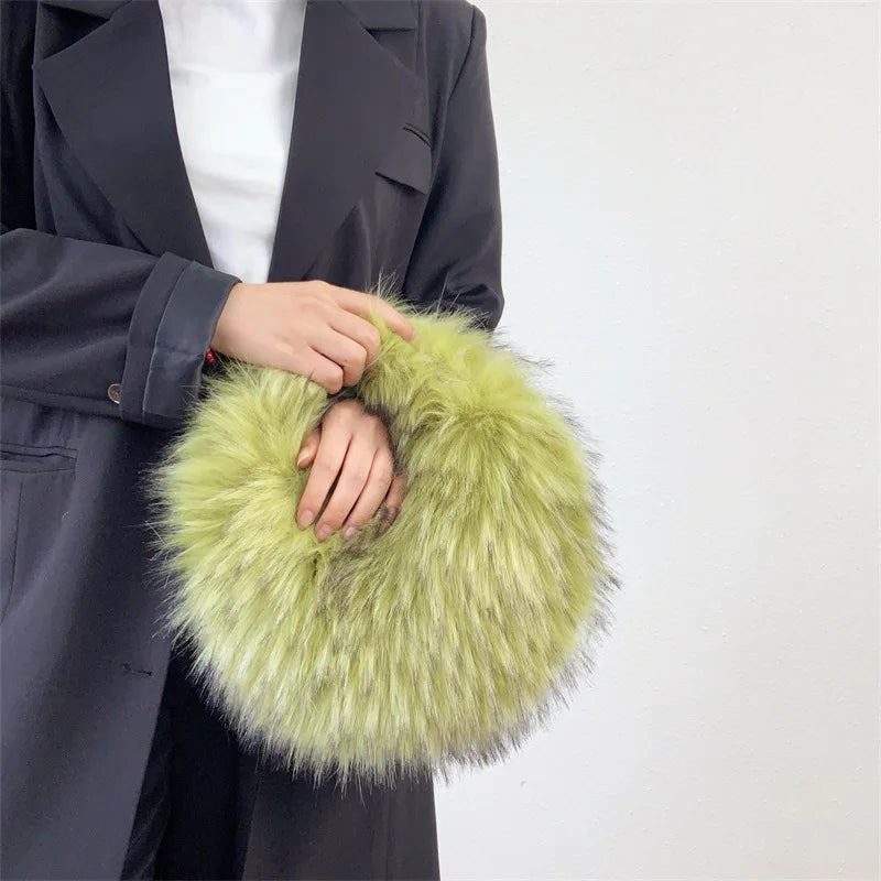 Round Fluffy Clutch