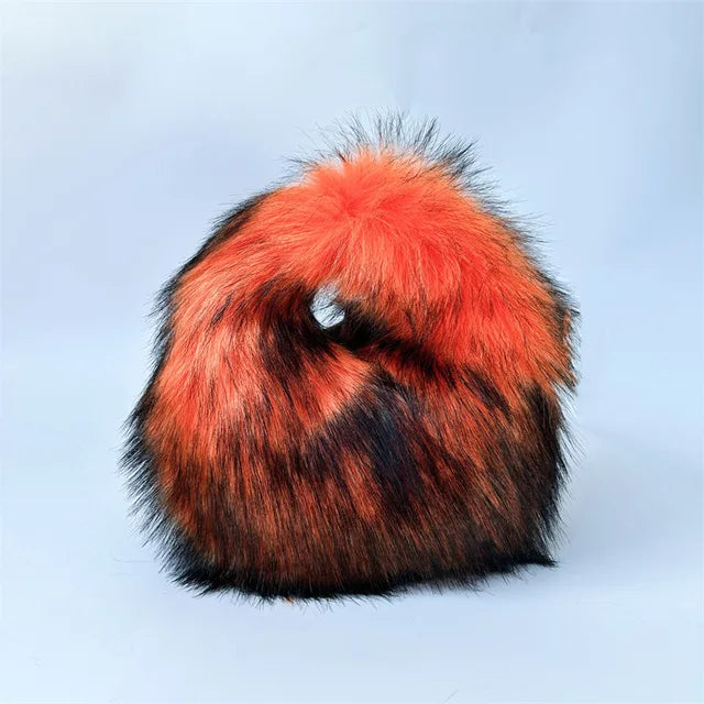 Round Fluffy Clutch