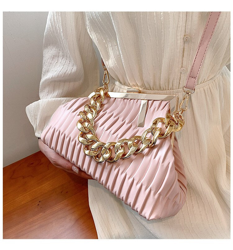 Thick Chain Crossbody Bag
