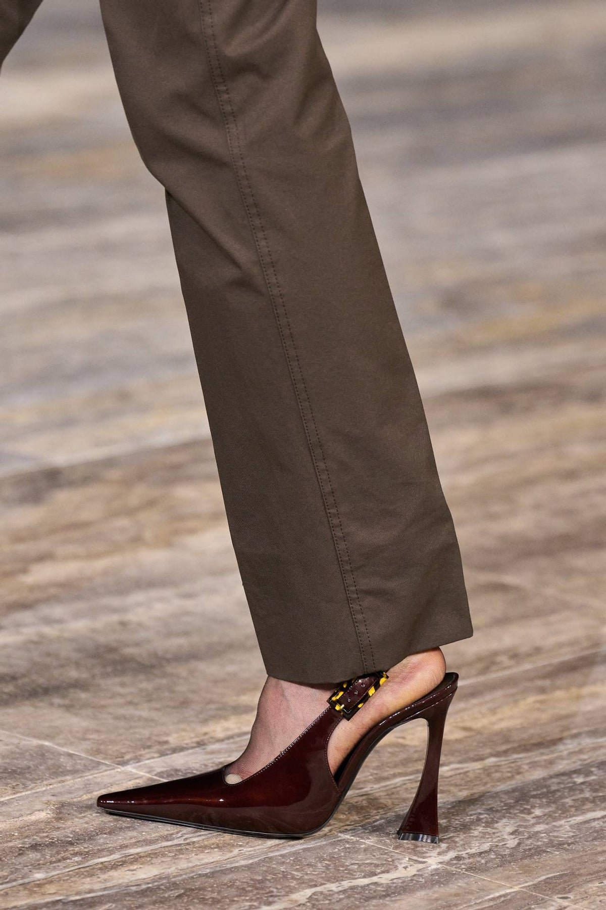 Lacquer Leather Shoes