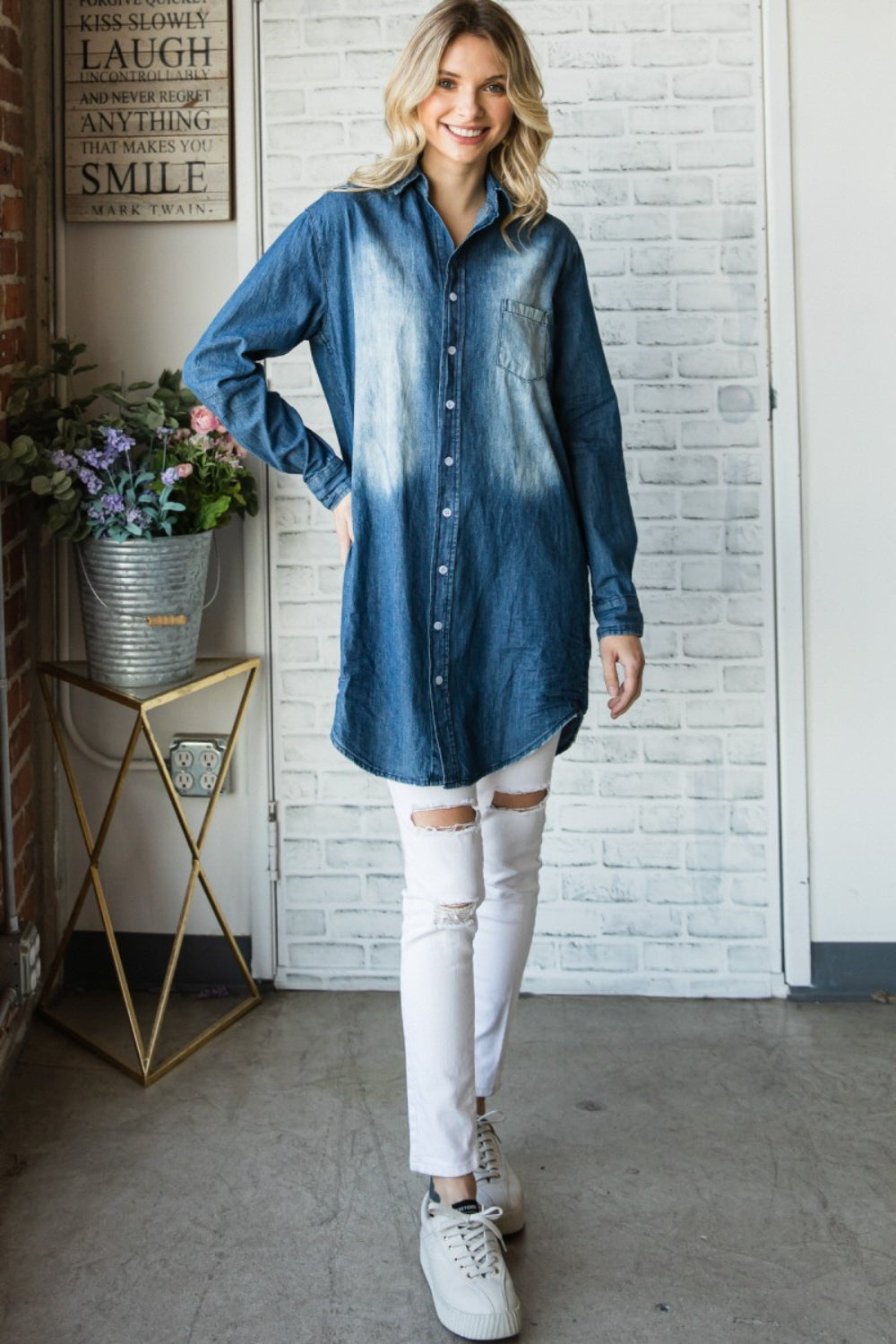 BELLA Veveret pocketed washed denim shirt with button-up front, casual long-sleeve design, and trendy denim texture.