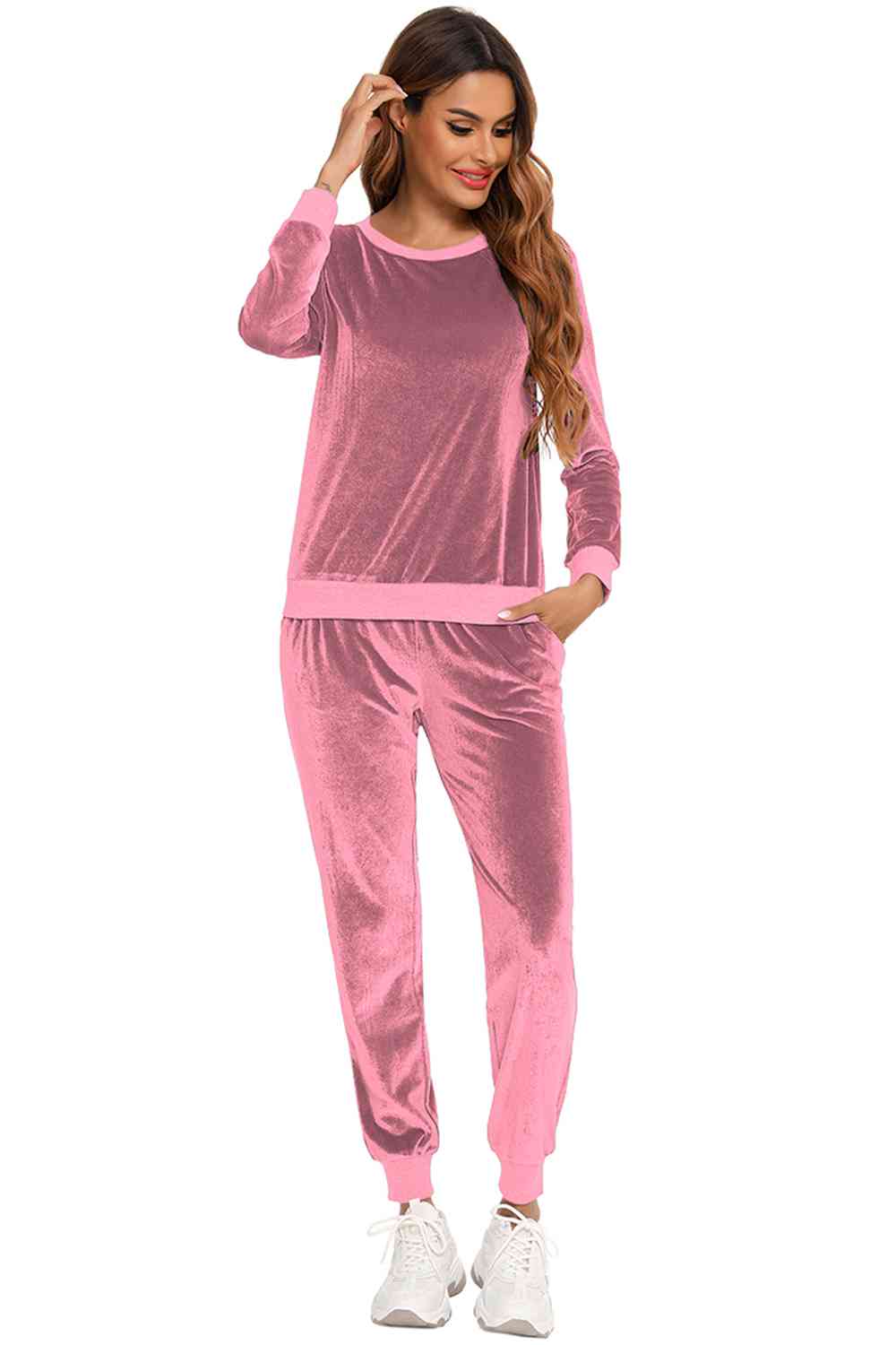 BELLA round neck long sleeve loungewear set with pockets, comfortable casual lounge wear for relaxing at home.